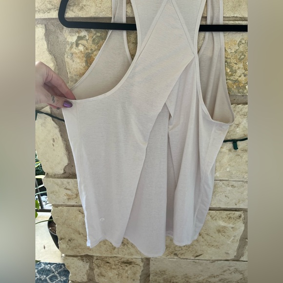 Lululemon Essential Tank Pleated - Picture 5 of 6